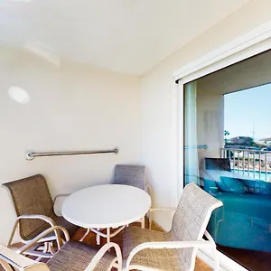 The Islander 205 Apartment